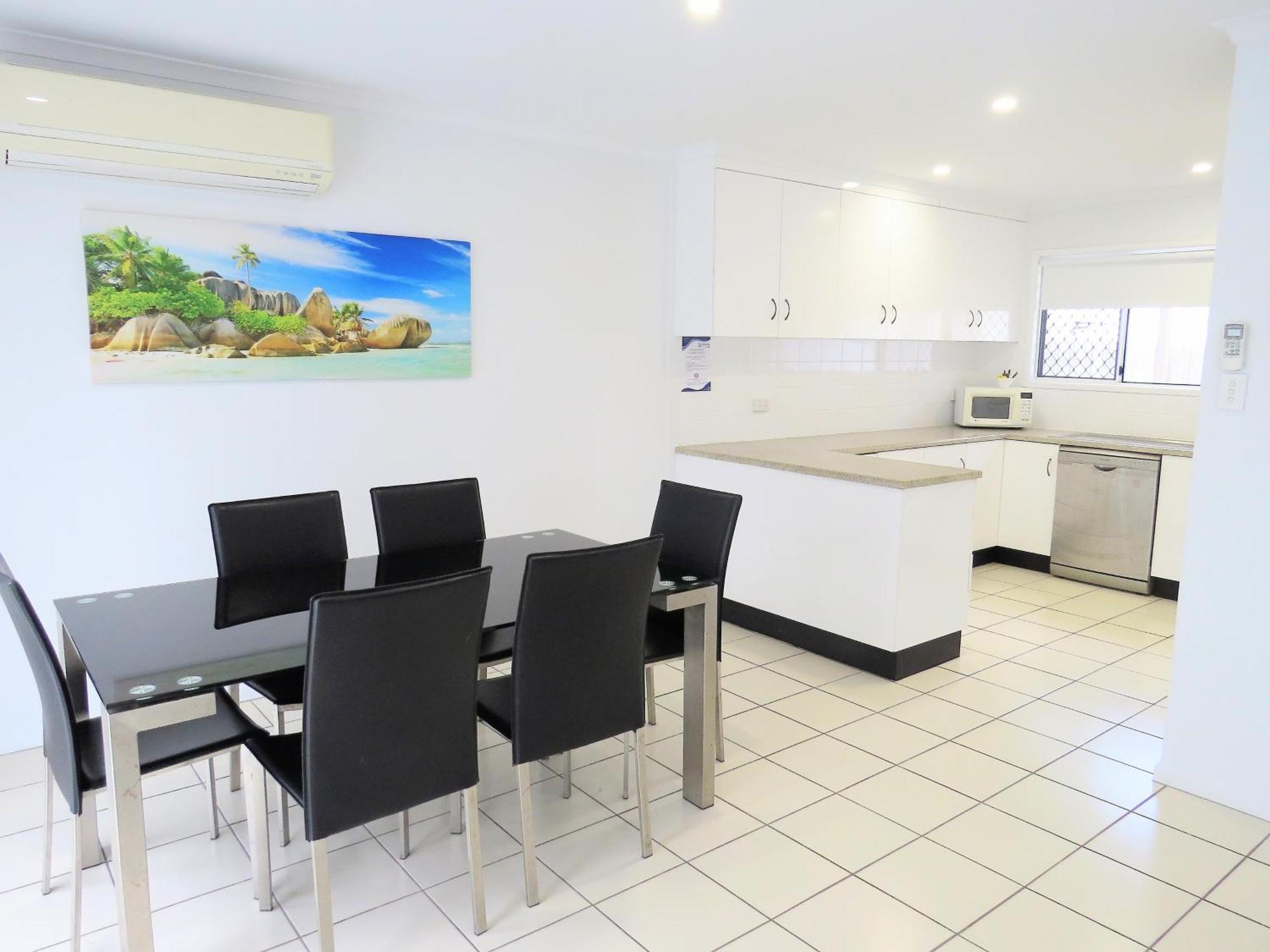 The Shores Holiday Apartments Mackay Cameră foto