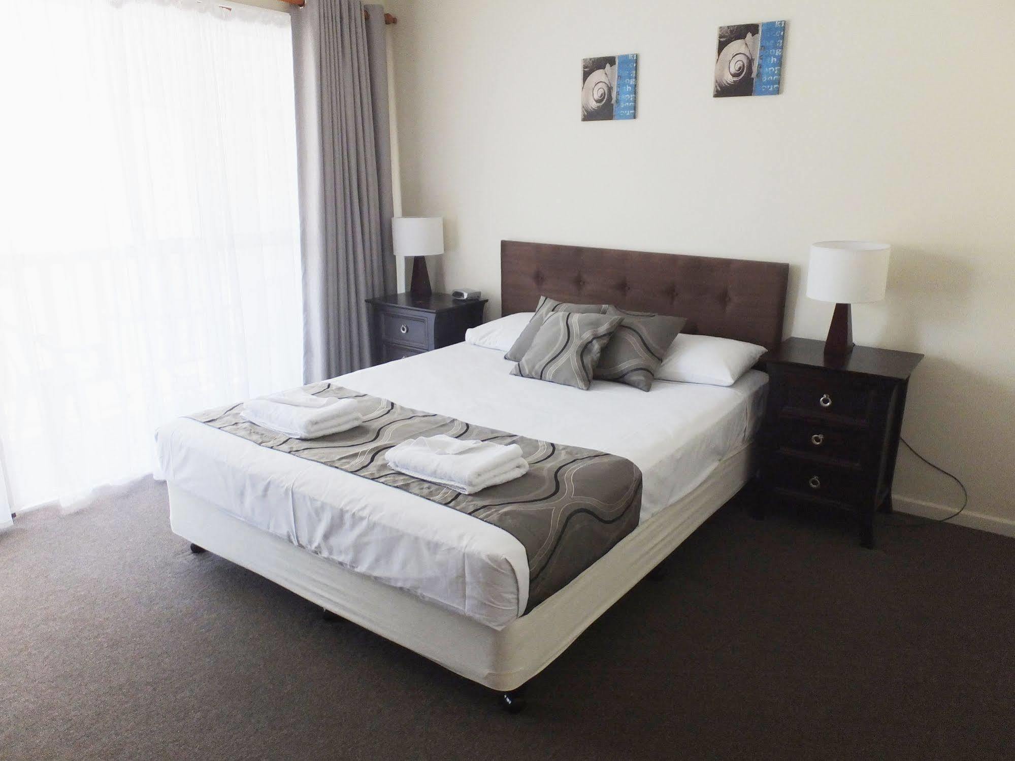 The Shores Holiday Apartments Mackay Exterior foto